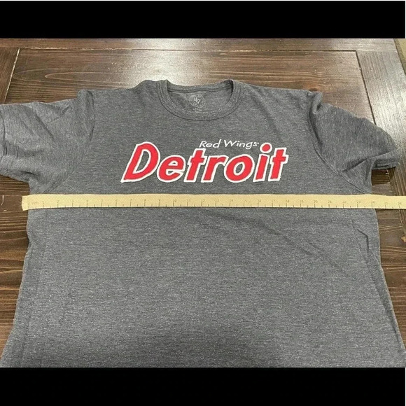 Detroit Redwings  Comfy T-Shirt - Picture 7 of 9